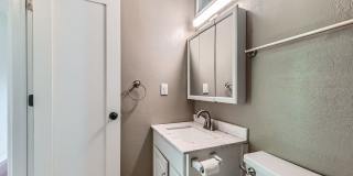 ***$500 Off First Months Rent** Remodeled 4 Bedroom 2 Bath House In Louisville! Gallery 16