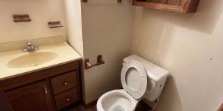 2 bedroom 1.5 Bathroom House! Gallery 6