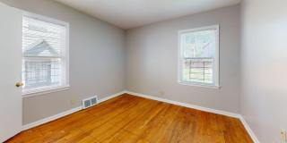 3 Bedroom Single Family Home Gallery 7