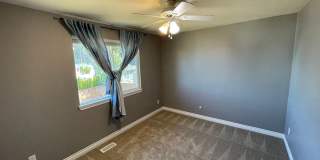 ***PENDING APPLICATION***Lovely 3 Bedroom Home Close to Parks and Schools Gallery 13