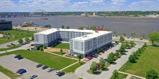 Waterfront Apartments Gallery 39