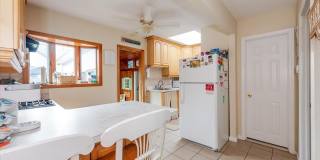 1 Bellmore Avenue Gallery 10