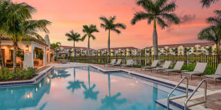 Celebration Pointe Gallery 8