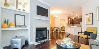 The Reserve at Wauwatosa Village Gallery 9