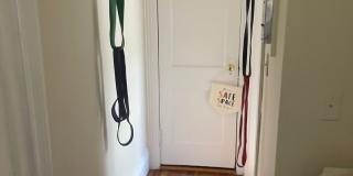 July 1 Big and Sunny Studio with Eat in kitchen No fee Heat hw Inc  Students ok Gallery 4
