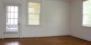 303 King Street Gallery 24