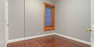 1228 N Noble Street Gallery 17