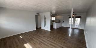 1000 W Elna Rae ST Gallery 4