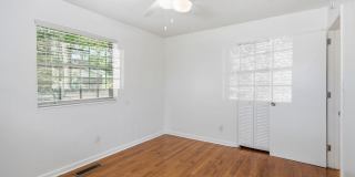 704 Hillcrest Street Gallery 18