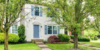 8125 GRAY STONE Lane Gallery 1