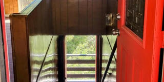 3 Bedroom 2 bath recently updated Gallery 17