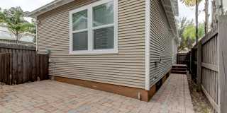 2123 W SPRUCE STREET Gallery 35