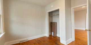 323 S Raleigh Street Gallery 12