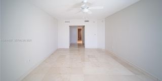 20201 E Country Club Dr Gallery 38