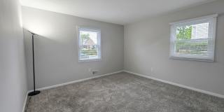Welcome to this 4 bedroom 2 Bull Bathroom home with a Garage Gallery 13