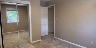 Pleasant Valley 5 Bedroom Gem with AC! Gallery 14
