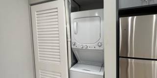 448 W Belden Ave Gallery 5