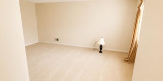 83 Wilson Avenue Gallery 12