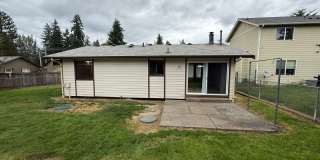 Tracyton Home! 2 Bedrooms with Large Fenced Yard Tracyton Home! 2 Bedrooms with Large Fenced Yard Gallery 13