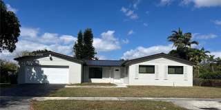 9801 SW 99th St Gallery 1