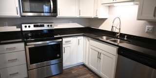 Vicksburg Village Gallery 18