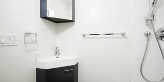 Sleek and modern 2 bed/2 bath in the heart of The Mission -- Walkers dream -- Must See! Gallery 16