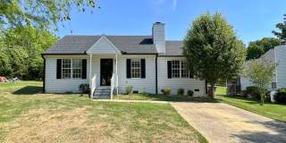 Lovely 3bd 2ba  In the heart of Wake Forest - Walk to Downtown! Gallery 1