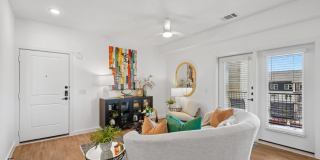 Hillside on Parmer Lane Gallery 2