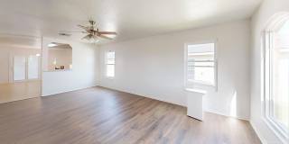 Fantastic - 3 bed 2 bath with Solar Panels Gallery 3