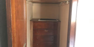 1 Bedroom, 1 Bath Duplex located at 313 Dearborn Waterloo, IA Gallery 5