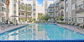 Axis Camelback Gallery 24