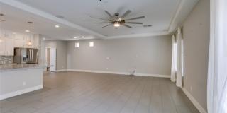 4586 W Camero Avenue Gallery 21