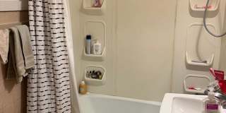 128-130 Gallery 28