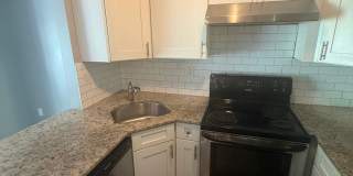 Fresh Paint and Updated Condo in Parkville MD! Gallery 7