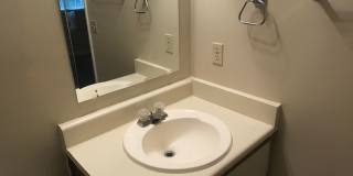 Three Bedroom House on Savannah Southside Gallery 7
