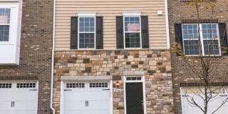 UPSCALE 3 BEDROOM 3.5 BATH HOME WILL BE AVAILBLE 4-1-2026 IN UPPER MARLBORO Gallery 1