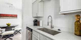 Vintage at 18th Street Gallery 73