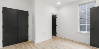 943 Washington Avenue Gallery 13