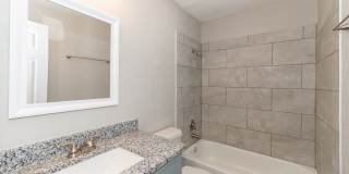 Top Location! Right in the heart of beautiful downtown Boerne! Gallery 7