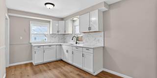 1851 BEVERLY HILLS DR Gallery 6