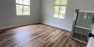 1016 Alba Drive 2/1, Half Duplex Gallery 11