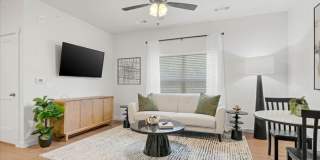707 East Huntsville Road Gallery 7