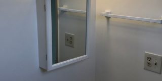 2/2/1 with Den/3rd Bedroom (Elec, Water, Sewer, Hot Water, Gas Included in Rent!) Gallery 1