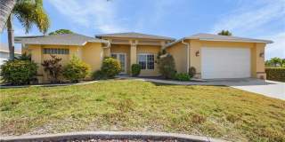 2137 SW 11th Court Gallery 1