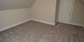Updated 5 Bedroom House for Rent Near Downtown! Gallery 15