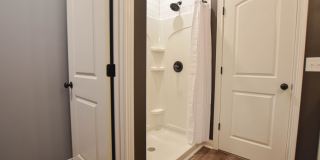 Pet Friendly Three Bedroom! Gallery 11