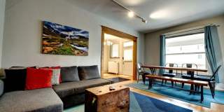 Beautiful two story unit with Victorian charm Gallery 3