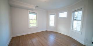 37 Calumet St. Gallery 10