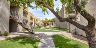Meadow Glen Apartments Gallery 68