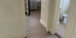 7 Monroe St Gallery 3